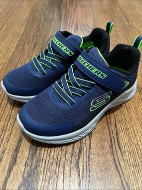 Skechers Kids Navy and Neon Green Slip-On Athletic Sneakers Size 13